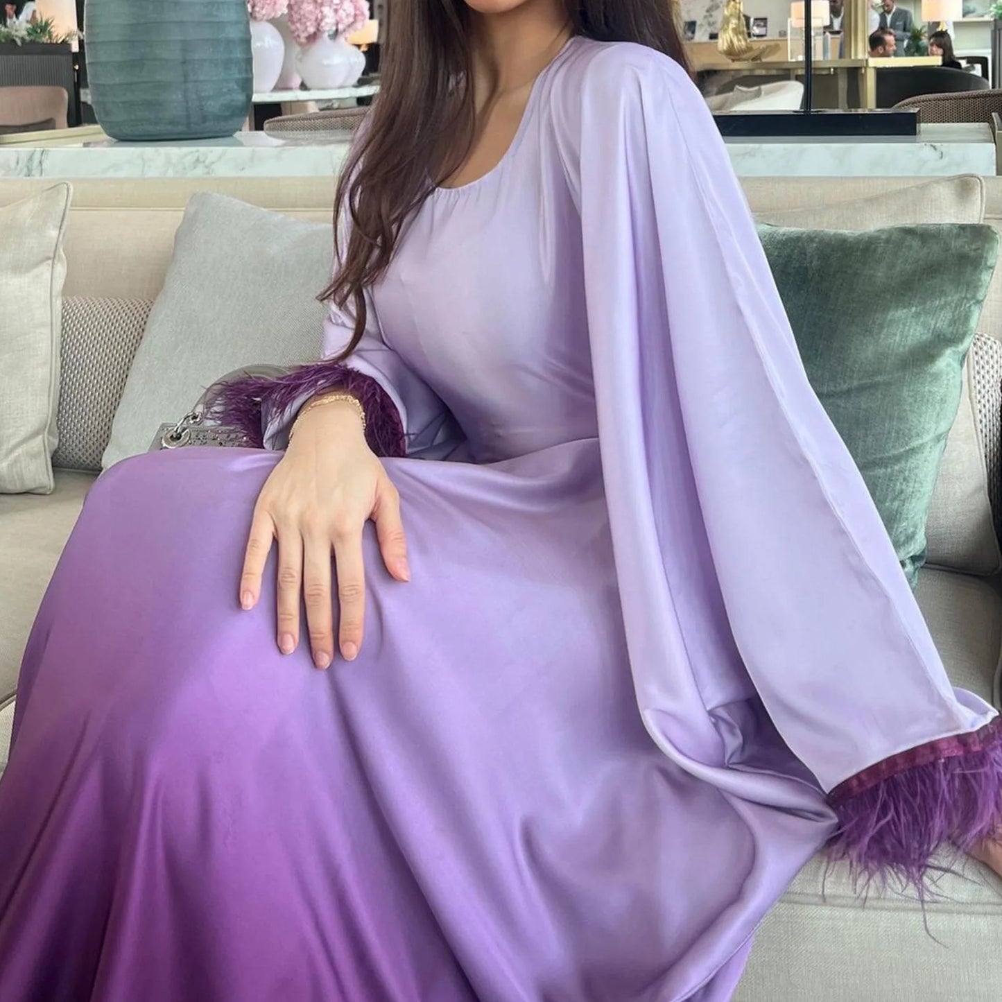 2024 New Dubai Party Dress Muslim Women Abaya Satin Bat Sleeve Feather Sleeves Robe Elegant Female Modest Dresses Islam Clothing