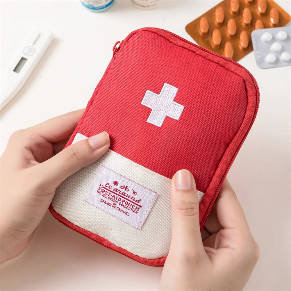 Portable Medicine Storage Bag, Medical Emergency Mini Home Outdoor Travel Medicine Special Storage Bag