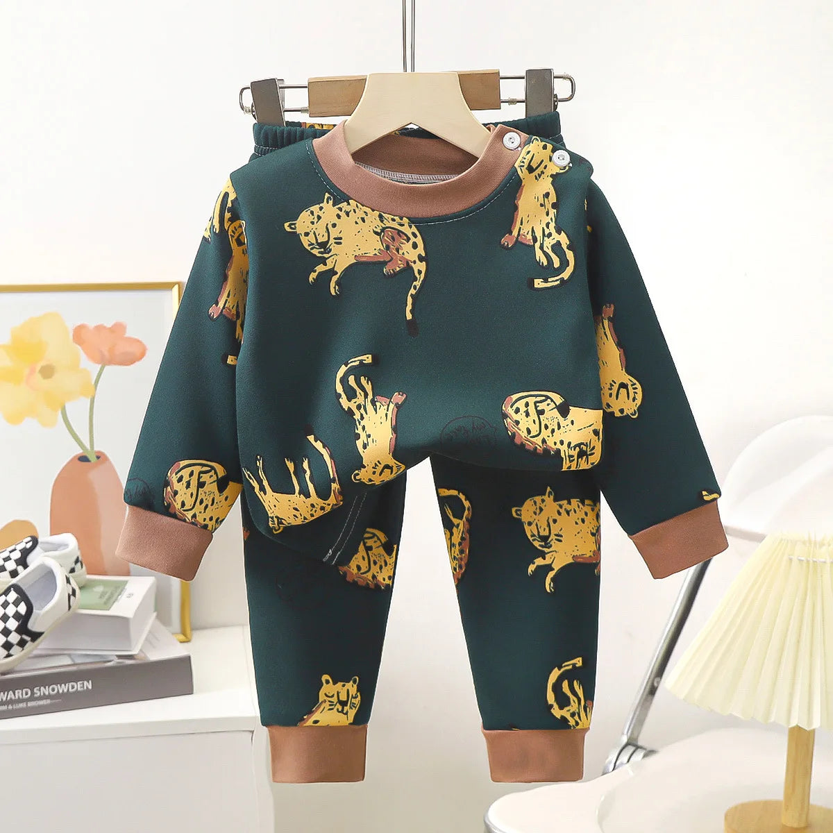 Children's Autumn Clothing Set Baby Pajamas Baby Clothes Boys and Girls Autumn and Winter Cashmere and Thick Home Wear