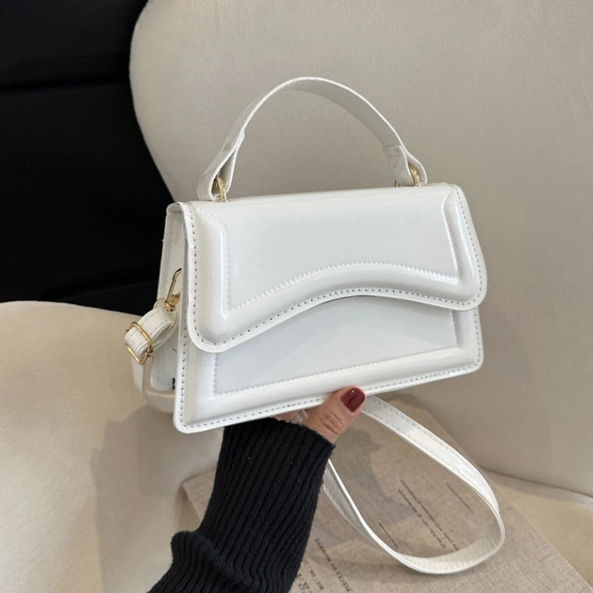 Fashion new women's bag shoulder bag small fresh simple small square bag summer solid color handbag diagonal bag a package