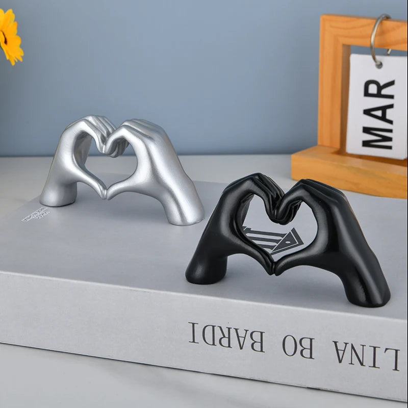 Gold Decoration, Heart Hand Statue Living Room Bedroom Decoration, Love Finger Modern Hand Gesture Sculpture Home Shelf Desktop