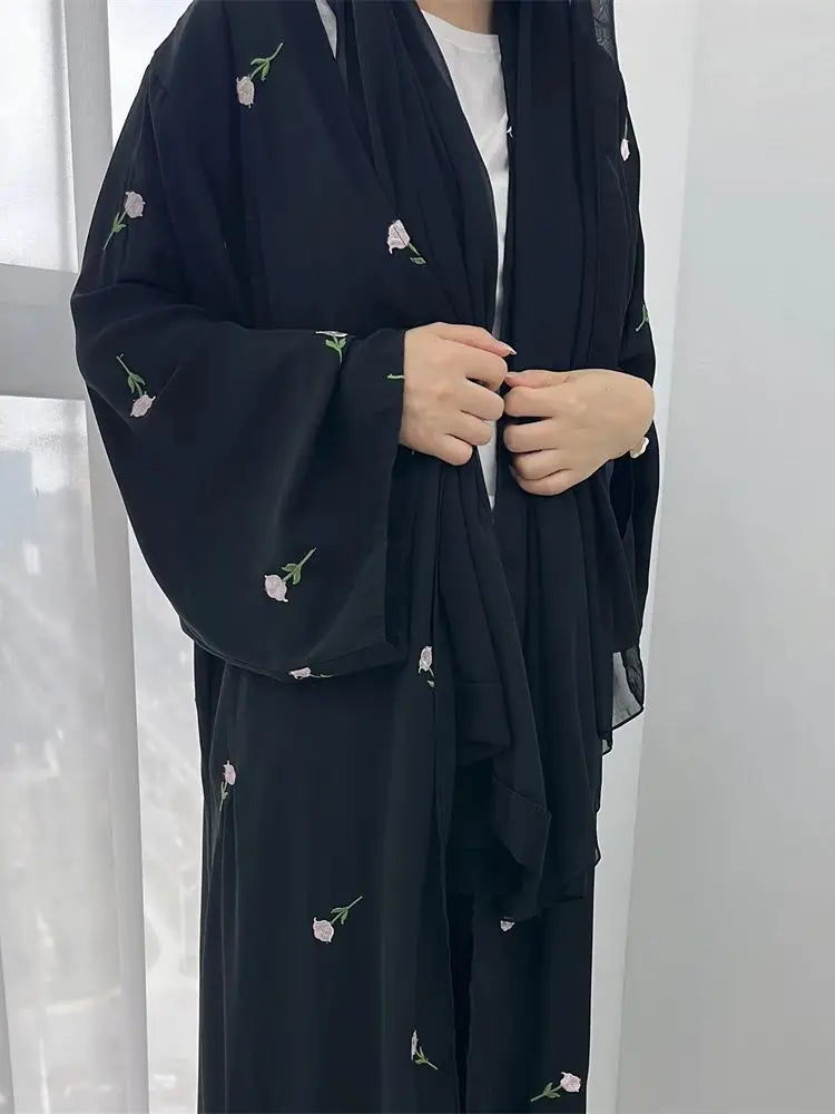 Open Muslim Women Embroidery Kimono Abaya Dubai Elegant Kaftan Modest Hijab Dress Set Islam Caftan Marocain Robe Femme Musulmane