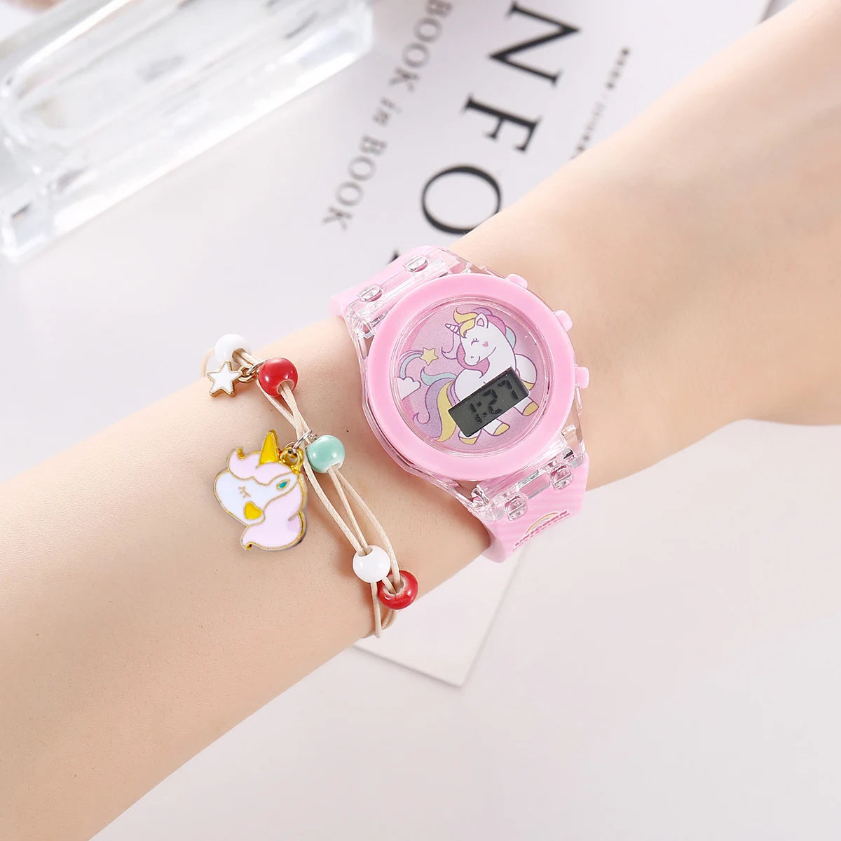 Cute Unicorn Girls Watches with Bracelet Silicone Strap Flash Light Children Watch Women Clock reloj infantil Relogio Feminino