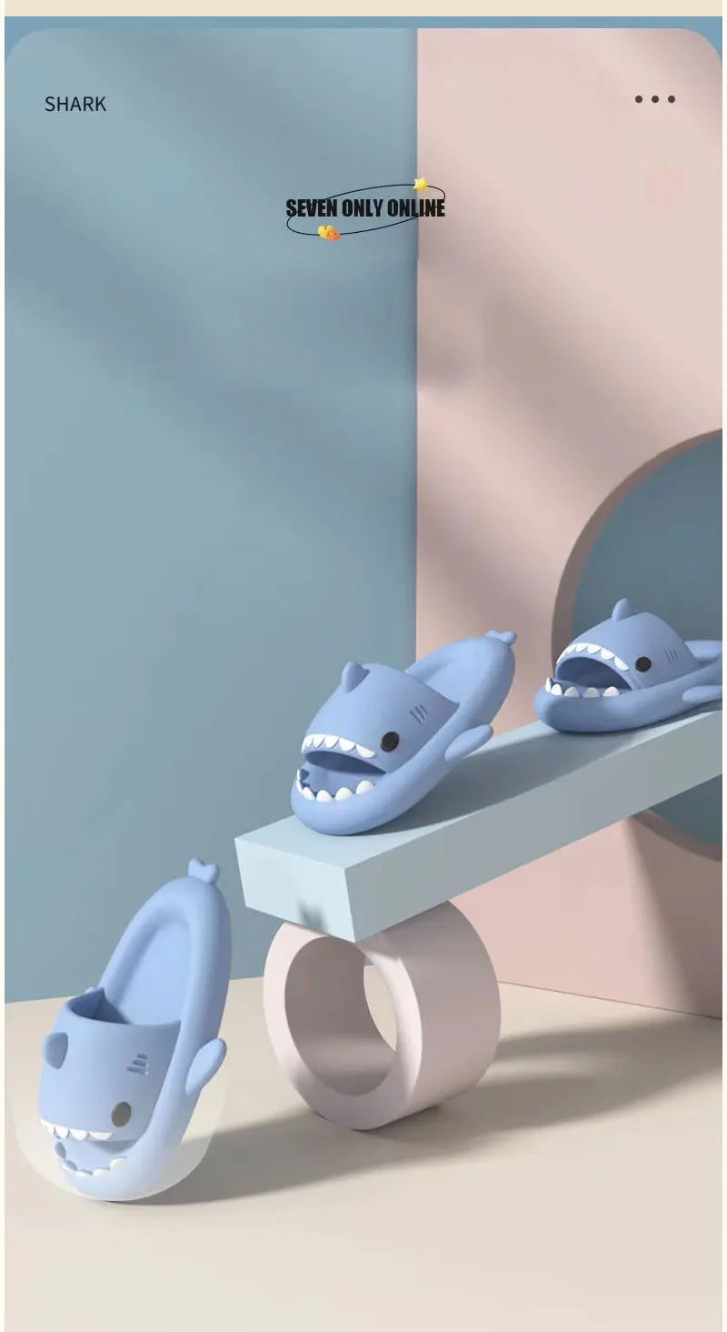 ChildrenSlippers Soft Sole Cartoon Shark Slipper Women Man Indoor Outdoor EVA Non-slip Slippers for Children's Shoes Sandals